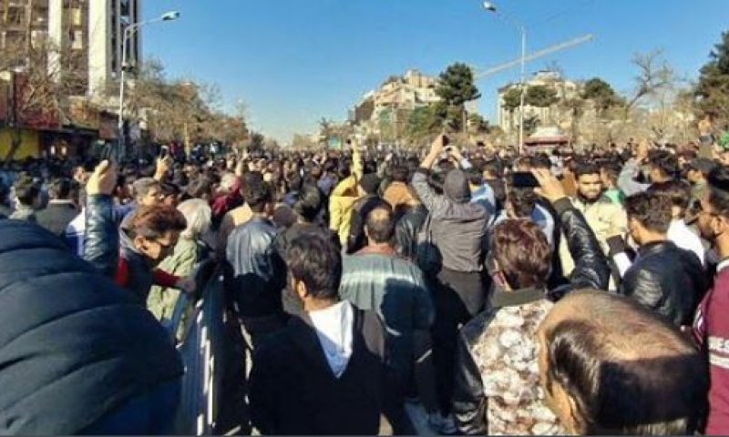 "סוכלה המטרה": הבכיר האיראני שצייץ בעברית