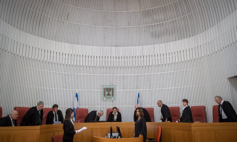 "החלטת בג"ץ &ndash; ניסיון נוסף לכרסם בחומות היהדות"
