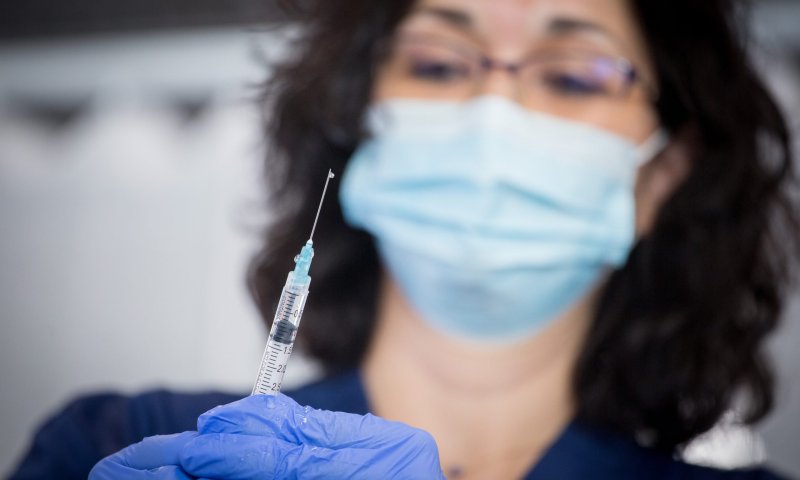 ה-FDA עוצר את השימוש בחיסון של ג'ונסון אנד ג'ונסון