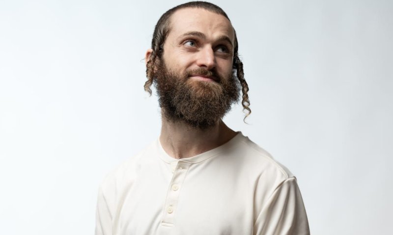 הזמר שמואל בגרסה מחודשת ויפה ל"מזמור לתודה"