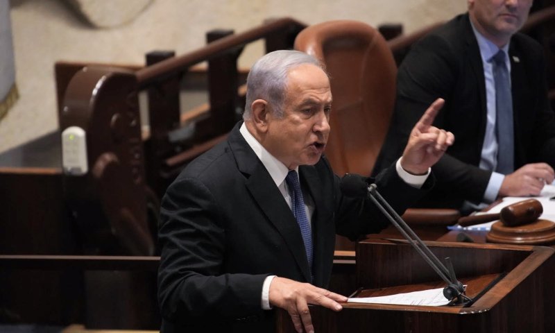 נתניהו תוקף בזעם: "סותמים לימין את הפה" | צפו