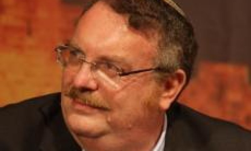 הרשקוביץ: ההלכה מתירה פינוי קברים