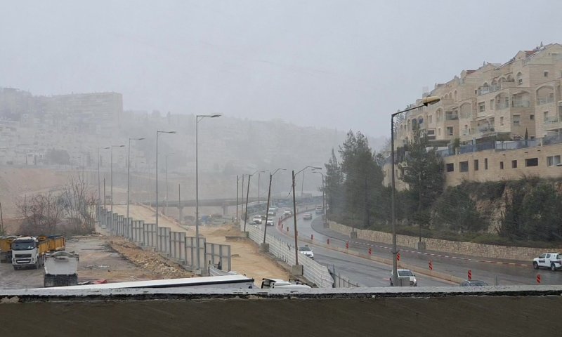 זה הגיע: שלג החל לרדת בירושלים