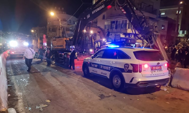 מאות חרדים חסמו את בניית הרכבת הקלה בירושלים