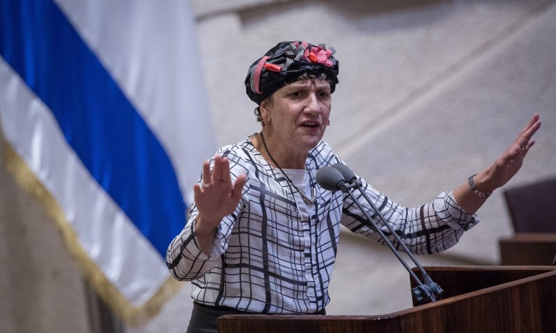 מועלם לנתניהו: "כמי שנשוי לפסיכולוגית- תתמוך בחוק"