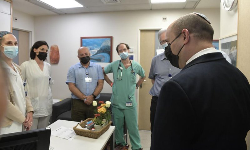 בנט: "אי התחסנות בפעם השלישית &ndash; סכנת חיים"