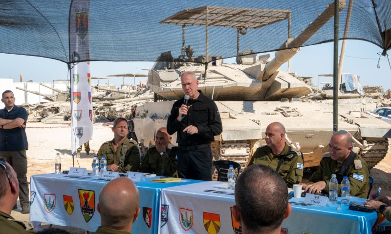 גלנט: הביקורת על צה"ל &ndash; שוליים קיקיוניים וצעקנים