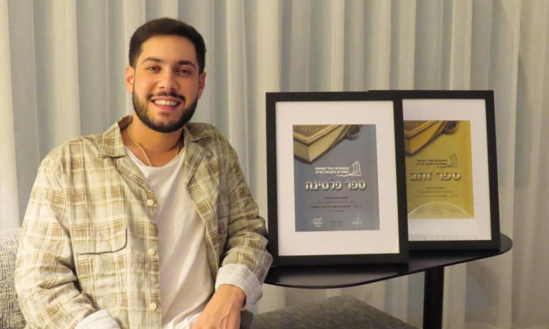 מעומק המנהרה לפלטינה: אלי-ה כהן חצה 40,000 עותקים בחודשיים