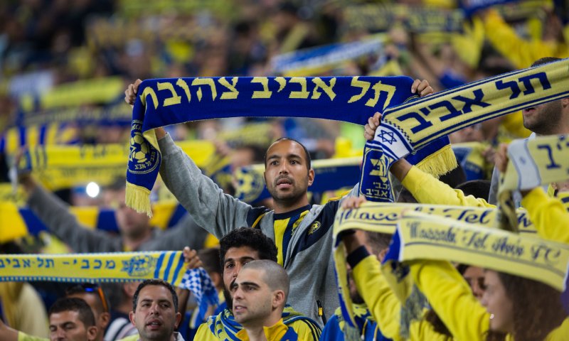 אחרי האליפות: 3 שוטרים נפצעו בחגיגות האוהדים