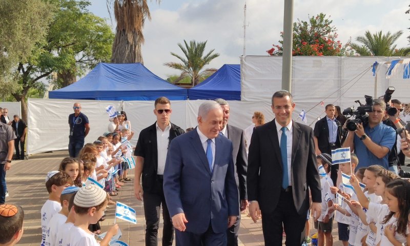 נתניהו לתלמידים: "נחיל ריבונות, נבנה עוד אלקנה"