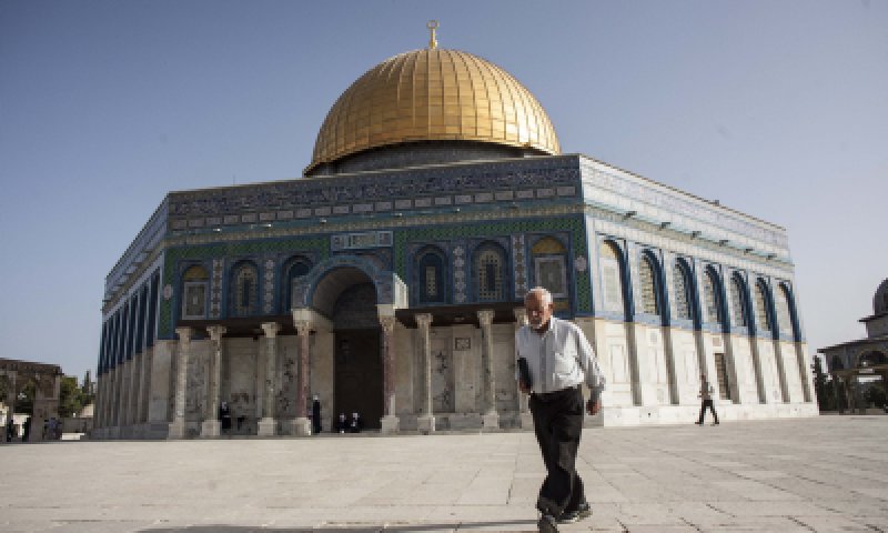 הרב מדן: ראש השב"כ קורא ליהודים לעלות להר הבית