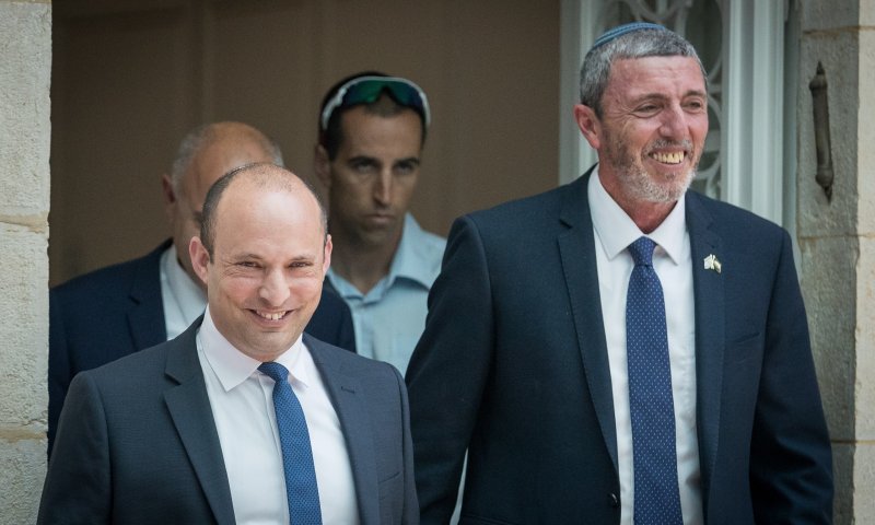 "ימינה" חוזרת: הוגשה הרשימה לכנסת ה-23