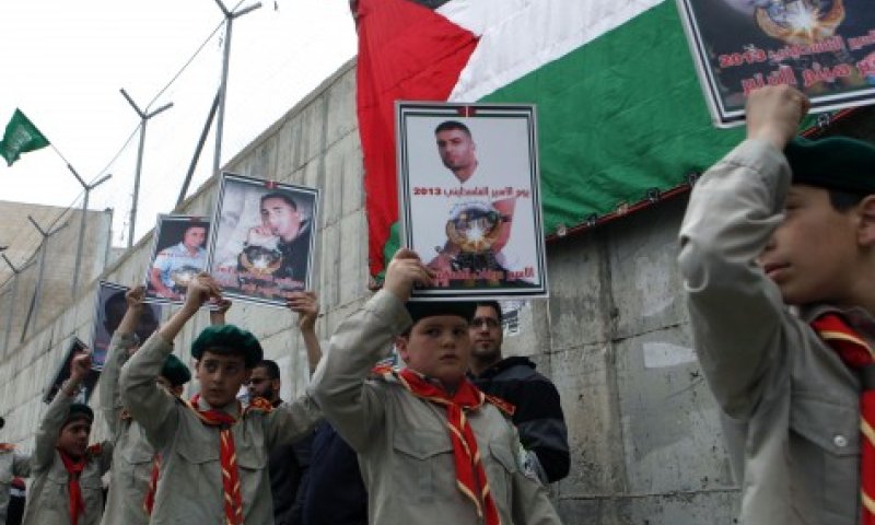 הפלסטינים מאיימים: שחררו אסירים או שננקוט בצעדים גורליים