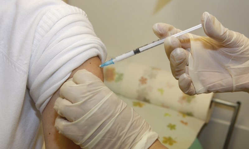 "האם להתחסן? תשאלו רופאים לא רבנים"