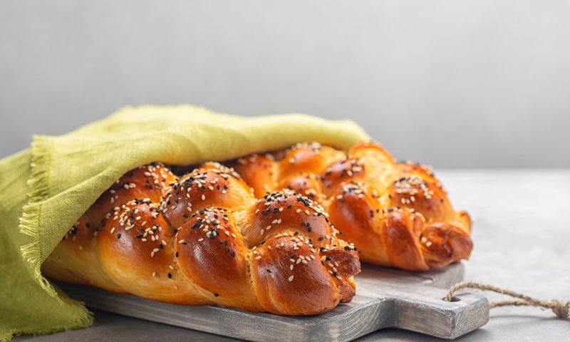 מיוחד לשבת וליום הגזר: מתכון לחלת גזר מפתיעה