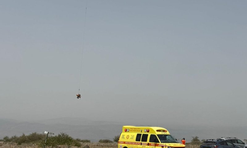 צפו בתיעוד: מטייל פצוע חולץ במסוק במפל ג'ילבון