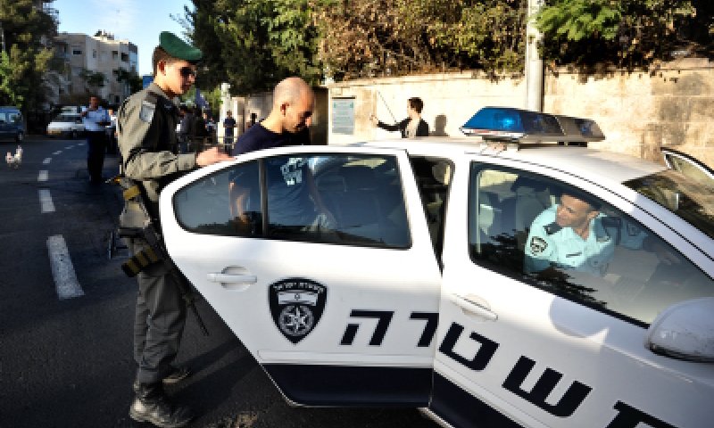 צוות ימ"מ פרץ לבית המתבצר; לילדה שלום