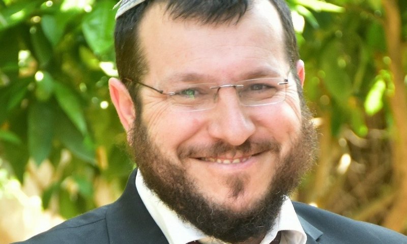 הרב רפי, קצת ענווה, עוד לא הוכחת שיש לך יכולות