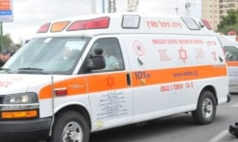 ואם שר החוץ יצטרך אמבולנס באמצע הלילה? שיסתדר לבד