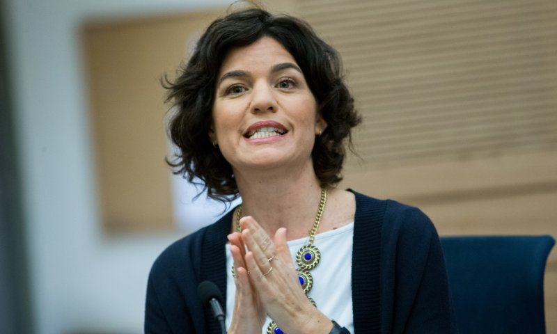 מרצ: "רב לא יכול להחזיק בדעות שוביניסטיות"