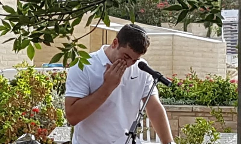 "אבא, חסר לי יותר מכל שלא הכרת את נכדתך הראשונה"