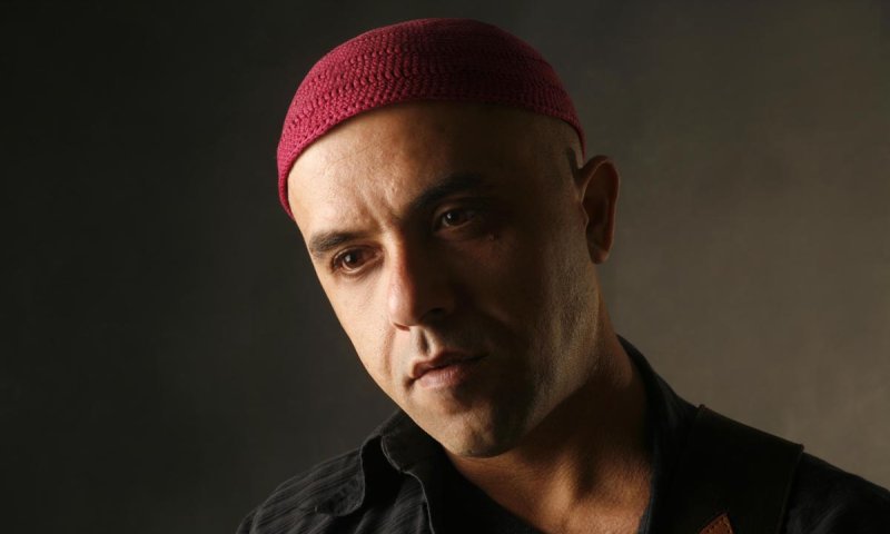 מפתיע: ארז לב ארי בחידוש לגיבור הילדות שלו&bull; צפו