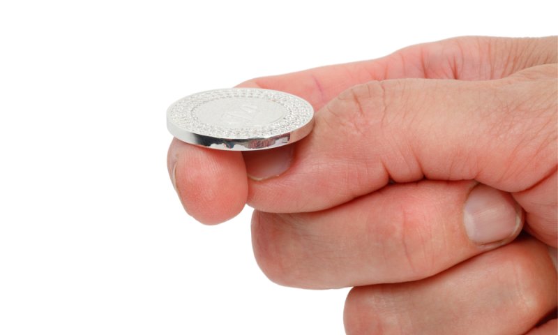 שו"ת סמס: האם מותר לקבוע החלטה על פי הטלת מטבע?