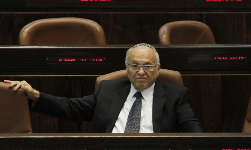 צפו: הלווייתו של השר לשעבר יעקב נאמן ז"ל