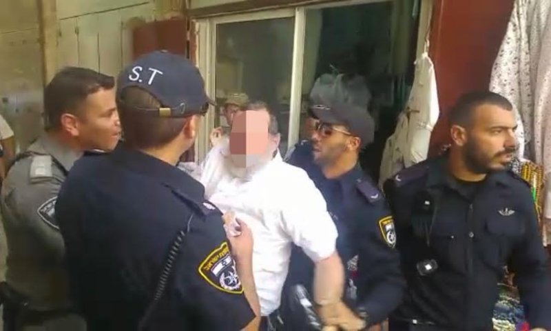 סערה בהר הבית: ראש מדרשה נגרר ונאזק