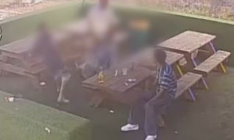 מכות בתחנת דלק: הוגשו 2 כתבי אישום &bull; צפו בתיעוד: