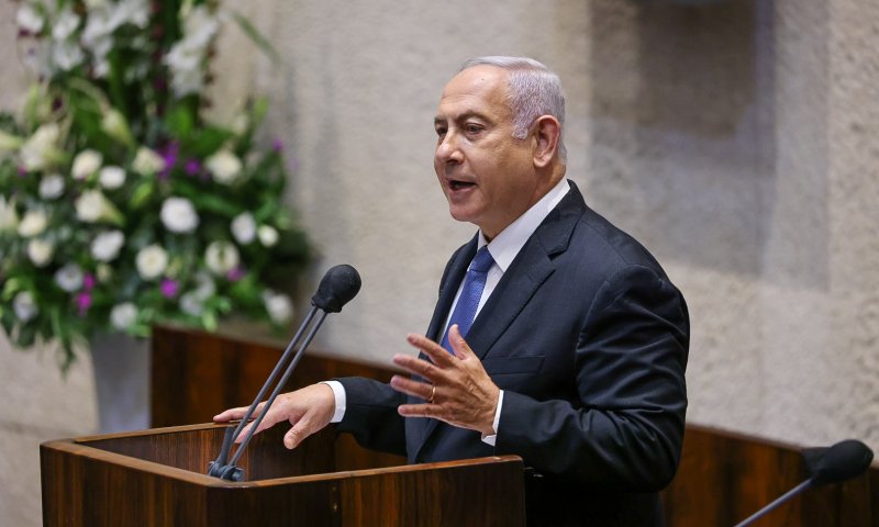 לא חל על נתניהו: החוק של סער להגבלת כהונה פורסם