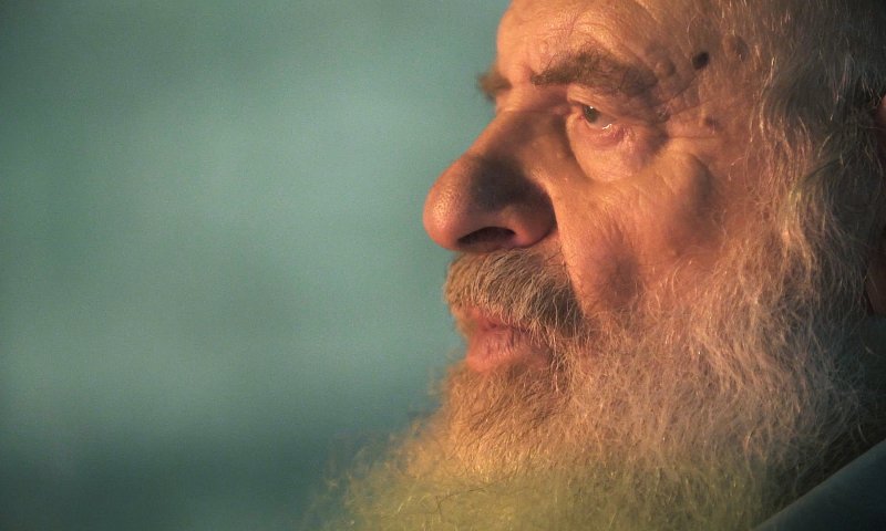 ביקורת סרטים: אורי זהר חוזר