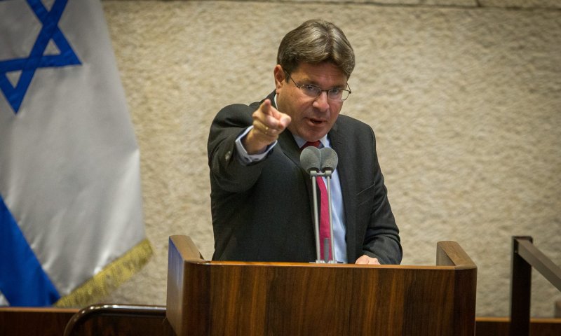 התנגדות בליכוד:  לא לסגור את המסחר בכל הארץ