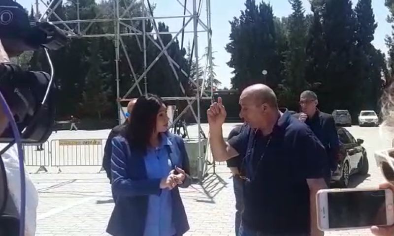 צפו: הצצה ראשונה לבמה הייחודית של טקס המשואות