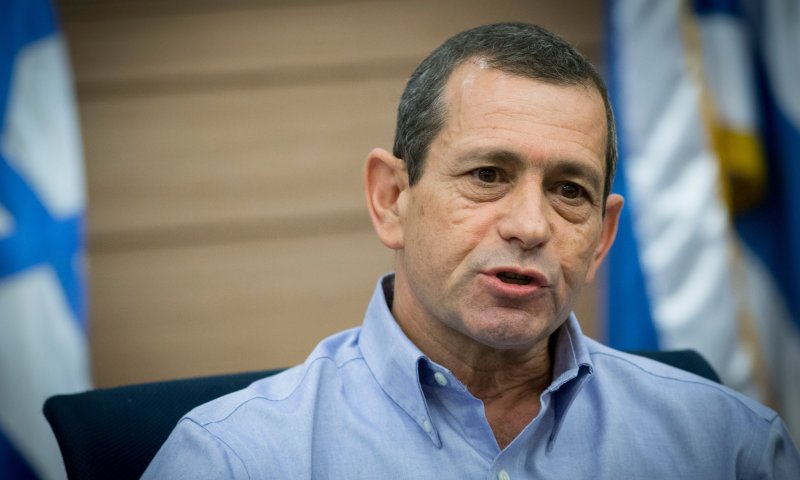 ראש השב"כ נגד חוק גירוש משפחות המחבלים