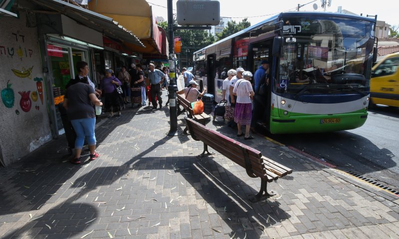 בשורה: השר כץ מוריד את תעריפי הנסיעה בתחב"צ