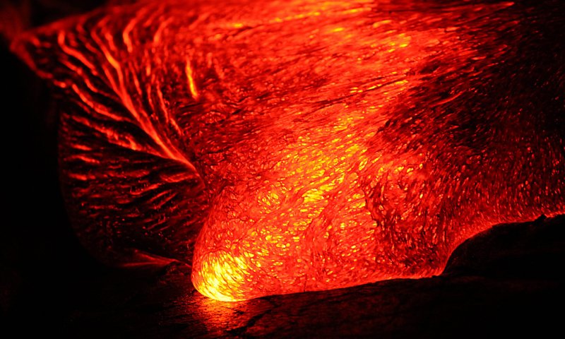 הוואי: הר הגעש הגדול בעולם התפרץ