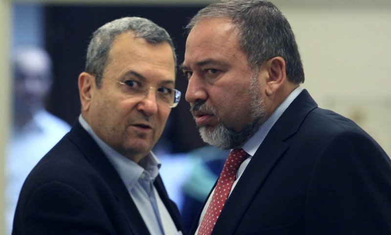 ליברמן עוקץ את ברק: "גם אז היו מי שהיססו"