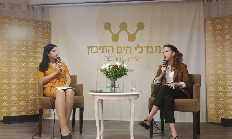 שפיר: "עמיר פרץ יכול לגלח את השפם עוד 20 פעם"