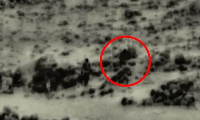 תיעוד: מטוס קרב מחסל 4 מחבלים שהניחו מטען