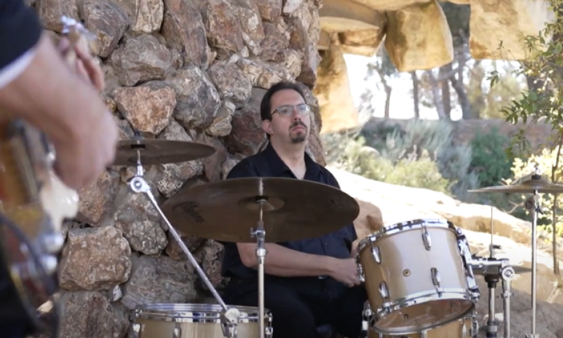 צפו: הפיוט שכולכם מכירים כמו שעוד לא שמעתם