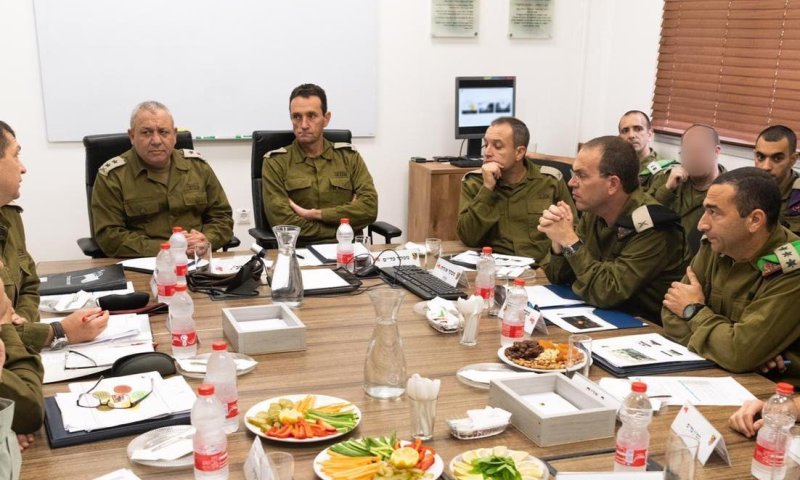 איזנקוט הורה: "לשמור על כוננות בדרום"
