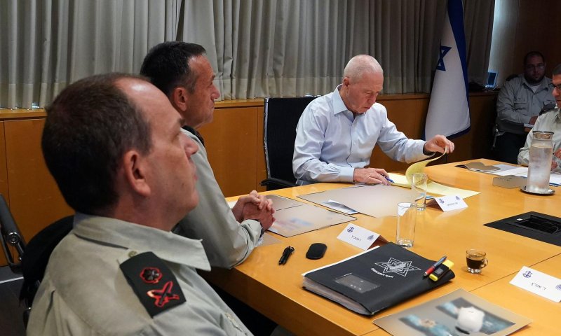 גלנט והרמטכ"ל נועדו: איך מוצאים פתרון לגל הטרור