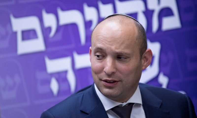 "לא אני": תקרית מביכה בטוויטר של נפתלי בנט