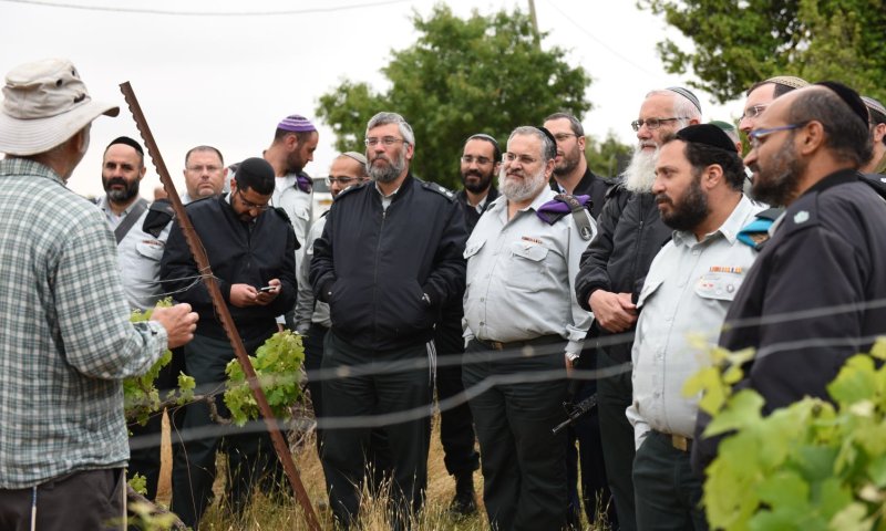 הקצונה הבכירה של הרבנות הצבאית יוצאת לשטח