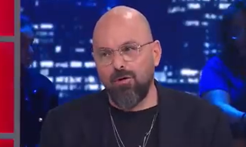 "לא עמד בלחץ": ינון מגל מגלה לאן נעלם אלדד יניב