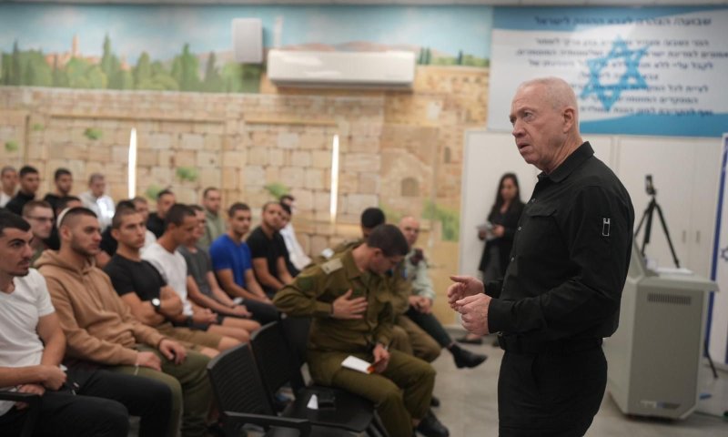 גלנט: המחבלים נכנעים, זה ביטוי לניצחון של צה"ל