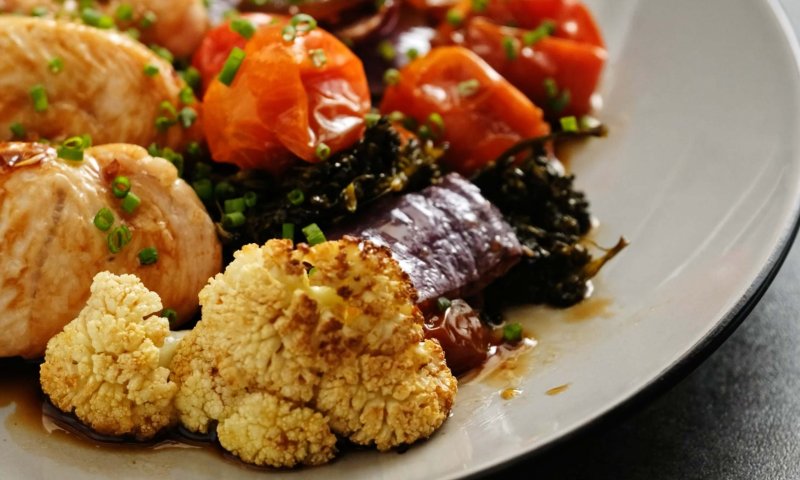 מושלם: הודו עם ירקות ברוטב טריאקי