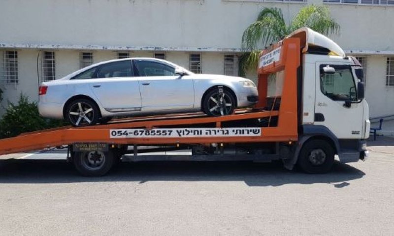 אדם נתפס נוהג בהשפעת אלכוהול, רשיונו נפסל