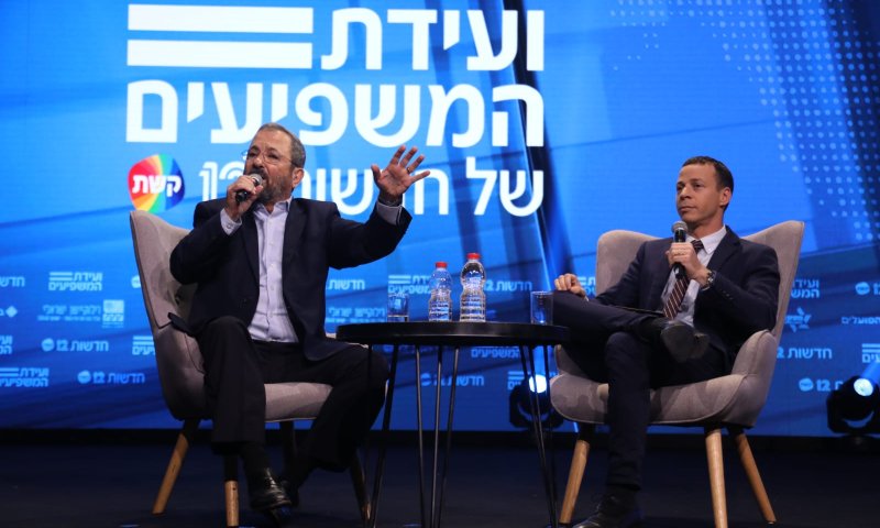 השאלה של עמית סגל שבלבלה את אהוד ברק. צפו